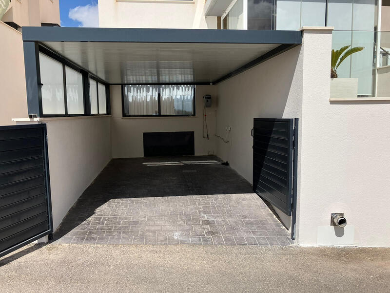 2 спальная комната квартира продается