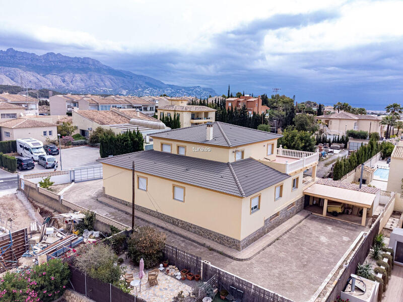 7 Schlafzimmer Villa zu verkaufen