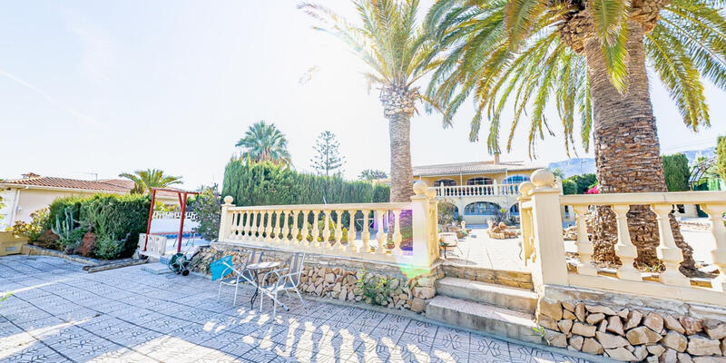 8 chambre Villa à vendre