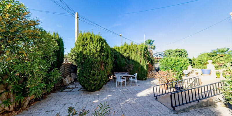 8 chambre Villa à vendre