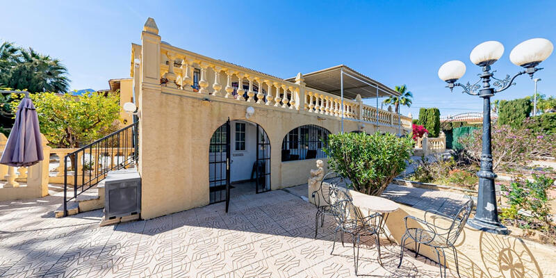 8 chambre Villa à vendre