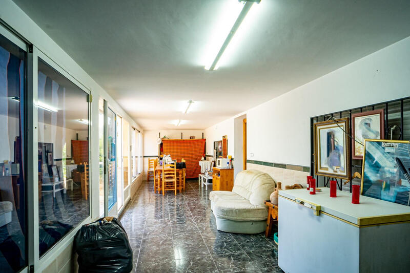 4 soveværelse Landsted til salg