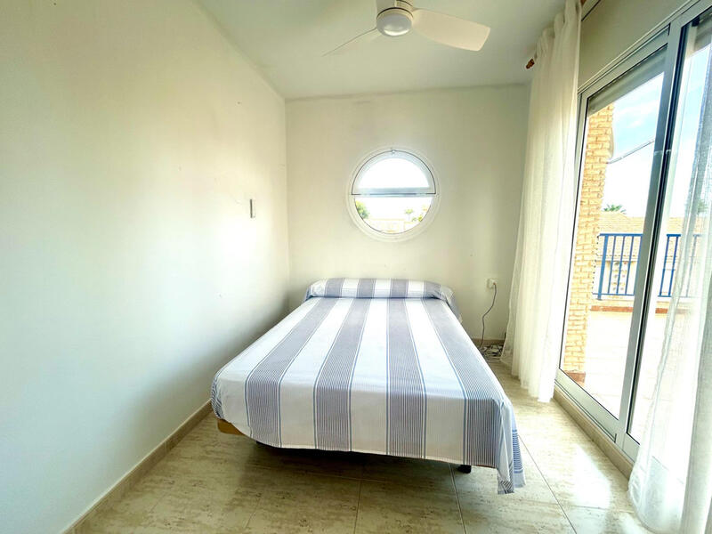 3 soveværelse Byhus til salg