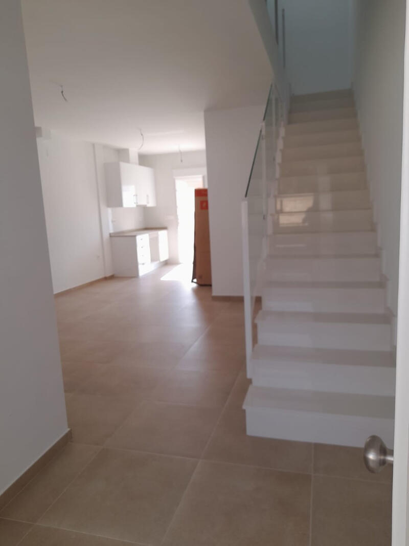 3 bedroom Townhouse for sale