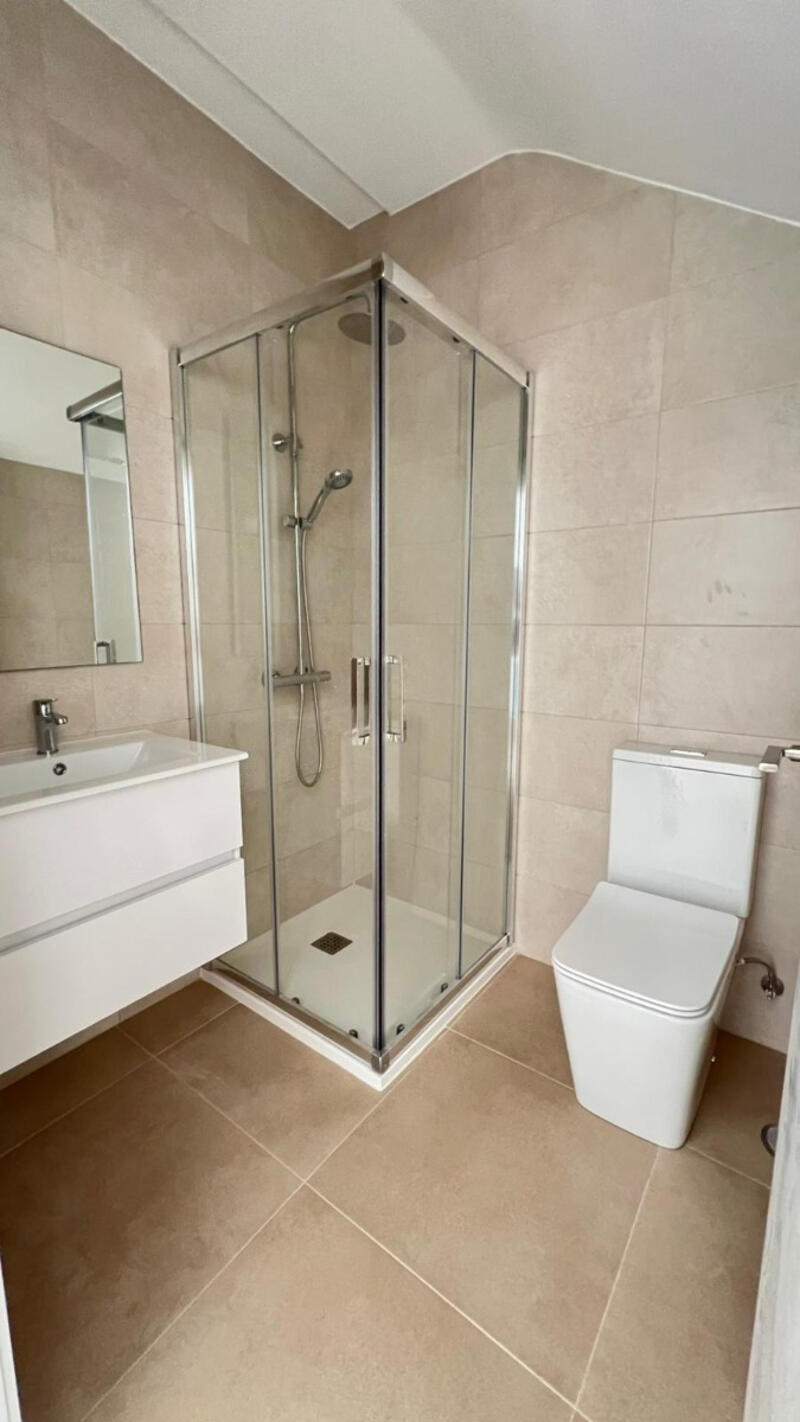 3 bedroom Townhouse for sale