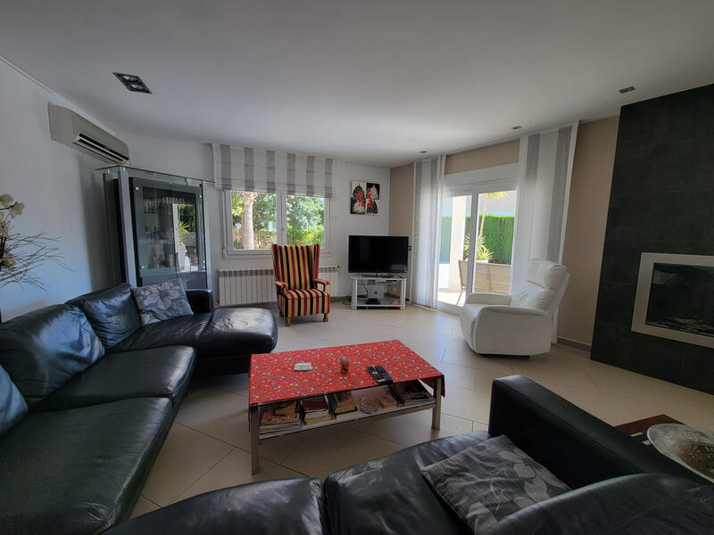 3 bedroom Villa for sale