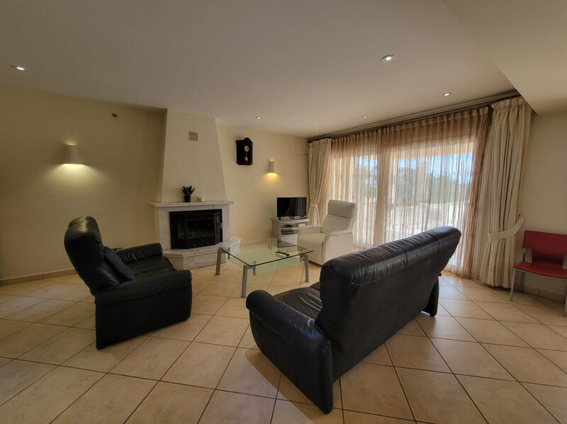 3 Cuarto Villa en venta