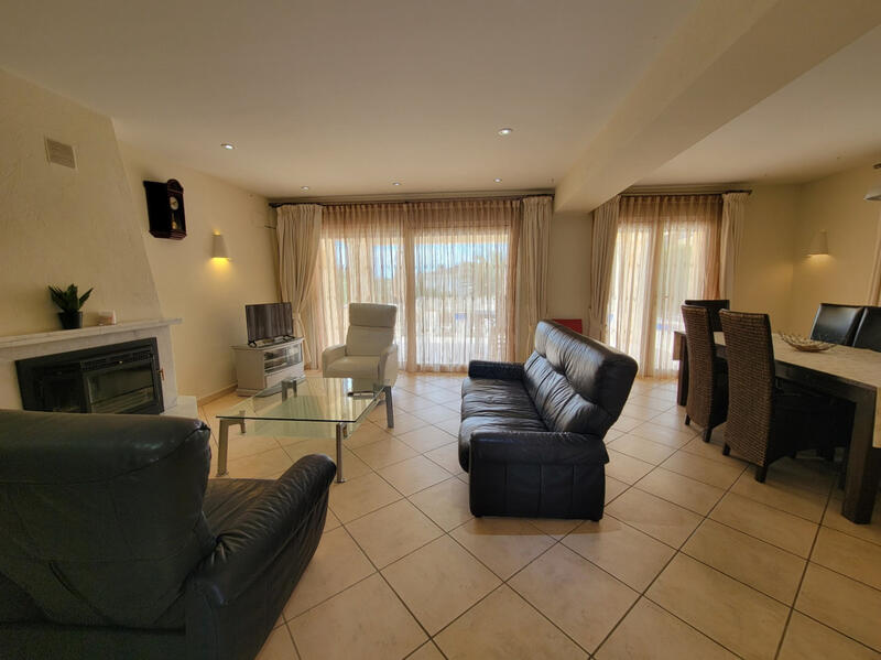 3 Cuarto Villa en venta