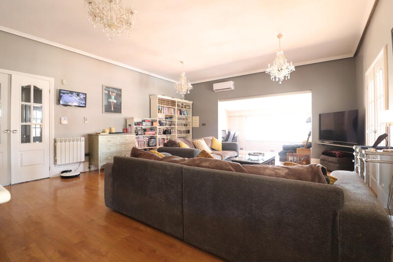 6 slaapkamer Villa Te koop