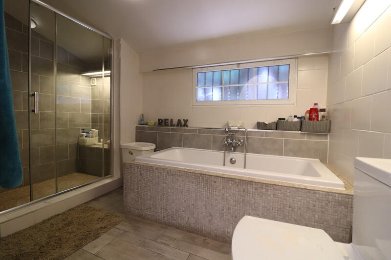 6 slaapkamer Villa Te koop