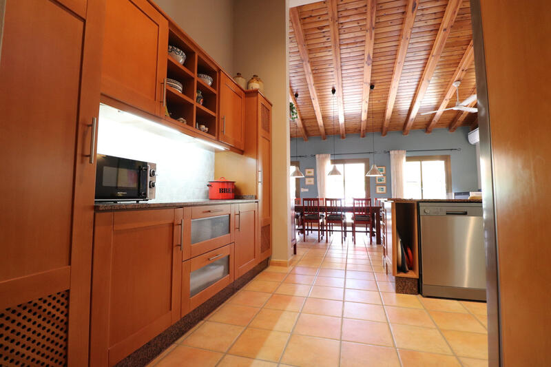 7 Cuarto Villa en venta