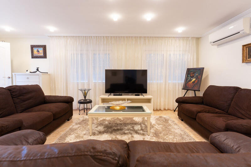 7 chambre Villa à vendre