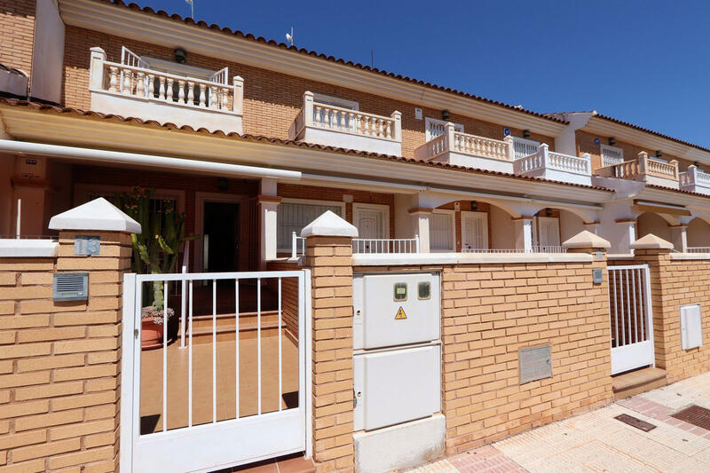 Townhouse for sale in Los Alcazares, Murcia