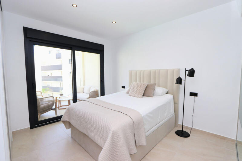 2 спальная комната квартира продается