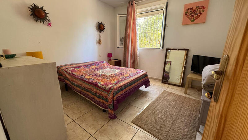 6 Schlafzimmer Landhaus zu verkaufen