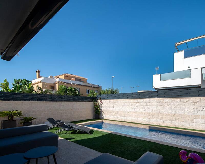 3 Cuarto Villa en venta