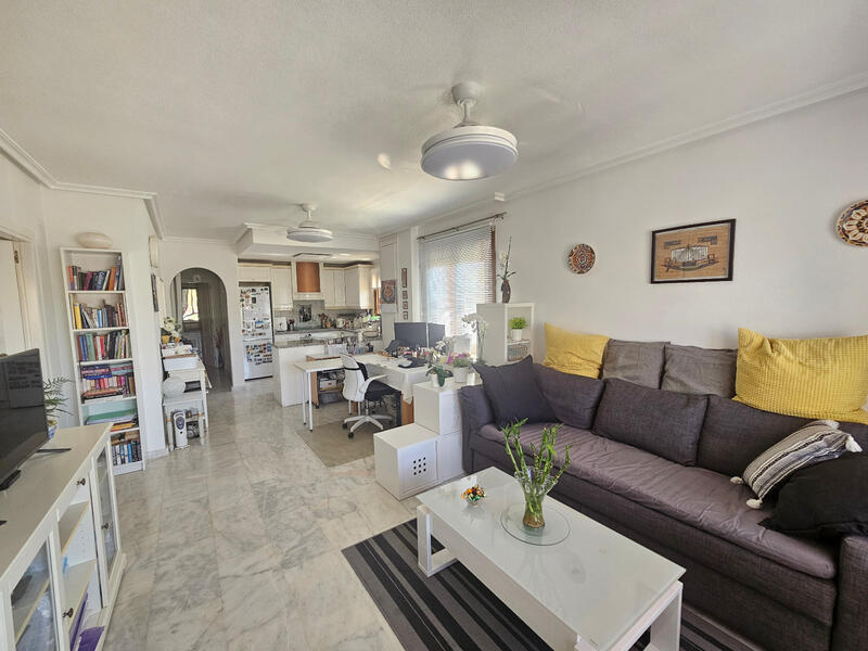 2 slaapkamer Appartement Te koop