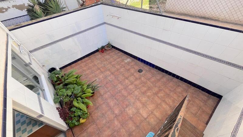 4 Cuarto Adosado en venta