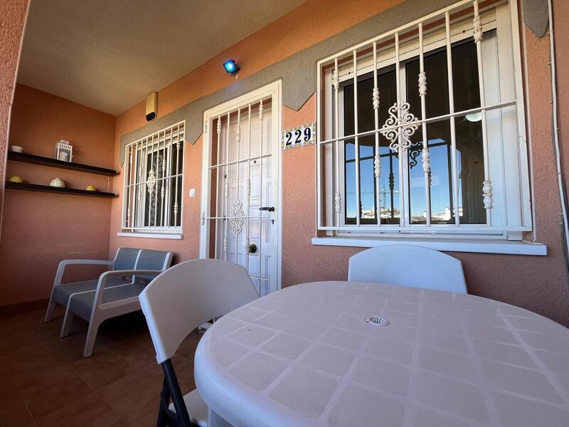 2 slaapkamer Appartement Te koop