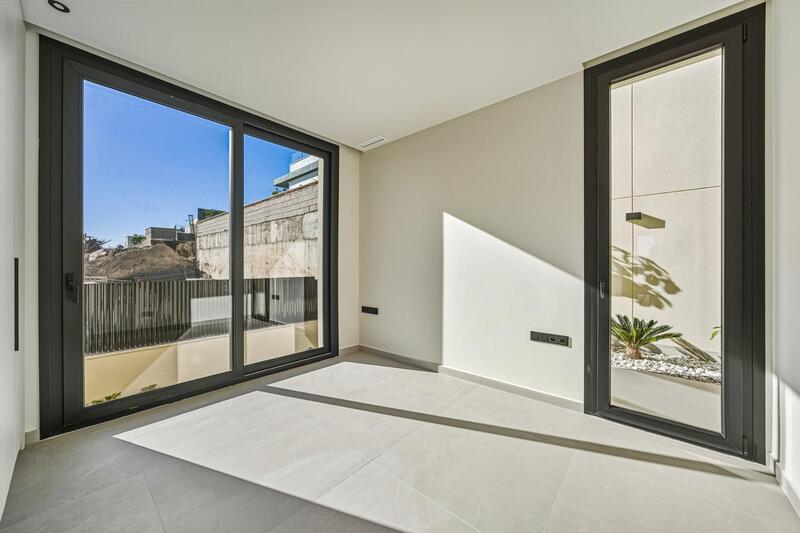 4 bedroom Villa for sale