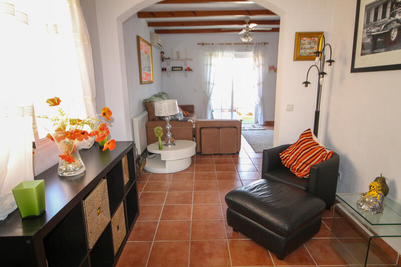 3 Cuarto Villa en venta