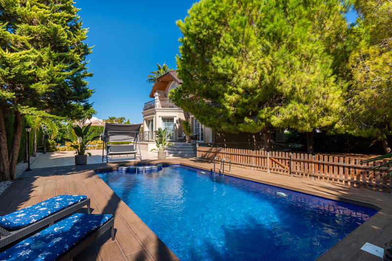 5 chambre Villa à vendre