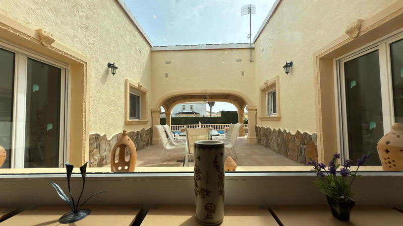 5 Schlafzimmer Villa zu verkaufen