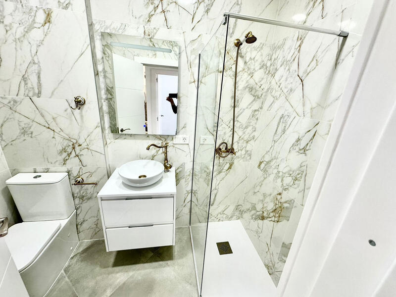 2 спальная комната квартира продается