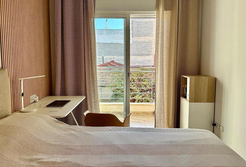 1 bedroom Apartment for sale