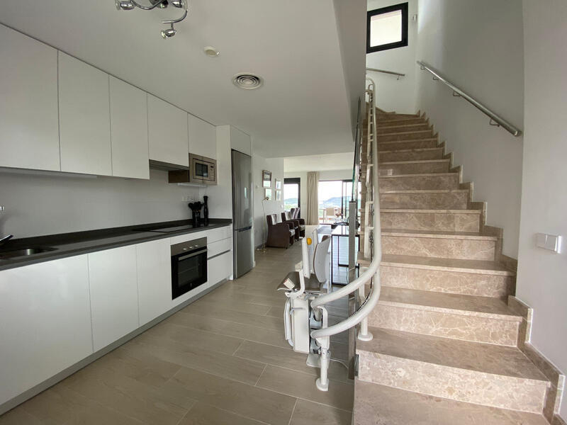 3 bedroom Apartment for sale