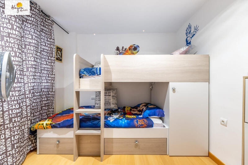 3 bedroom Apartment for sale