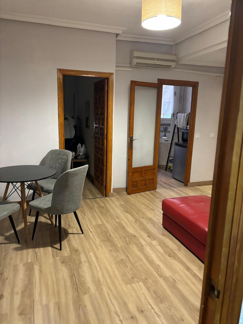 2 slaapkamer Appartement Te koop
