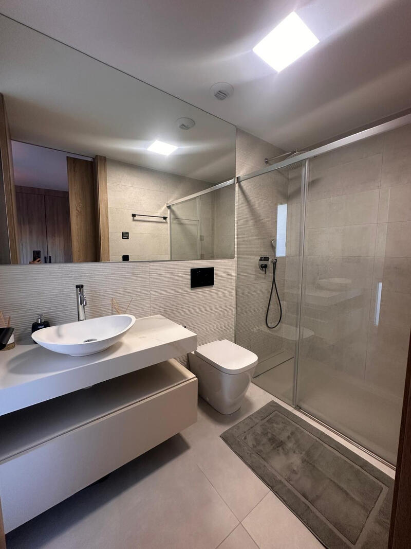 4 Cuarto Villa en venta