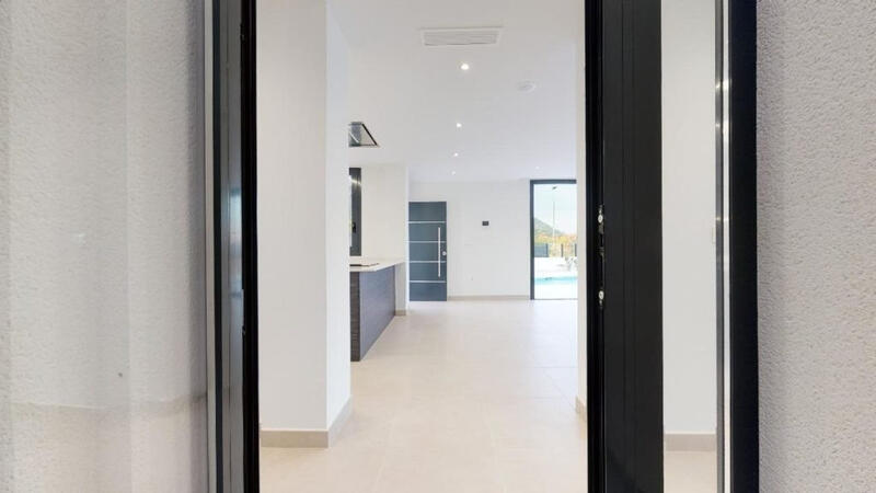 4 slaapkamer Villa Te koop