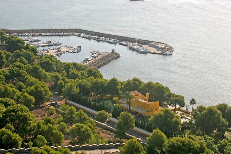 3 Cuarto Villa en venta