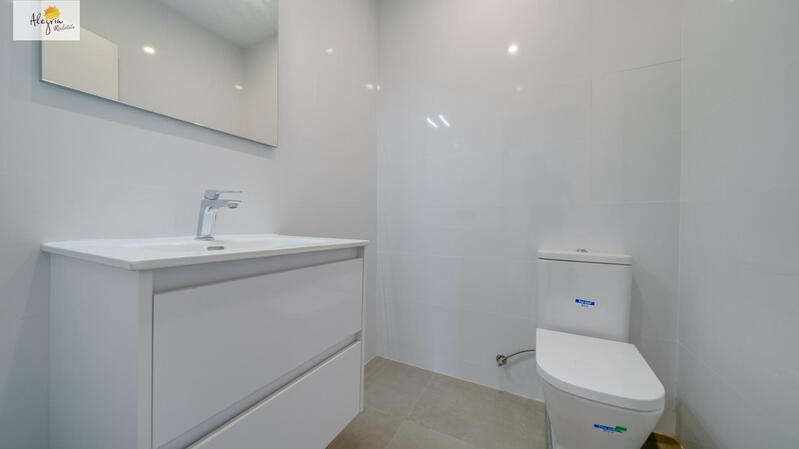 6 Cuarto Villa en venta