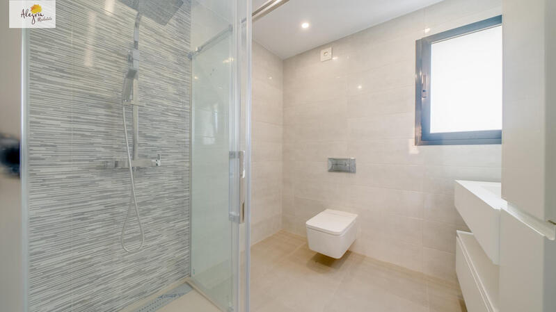 6 Cuarto Villa en venta