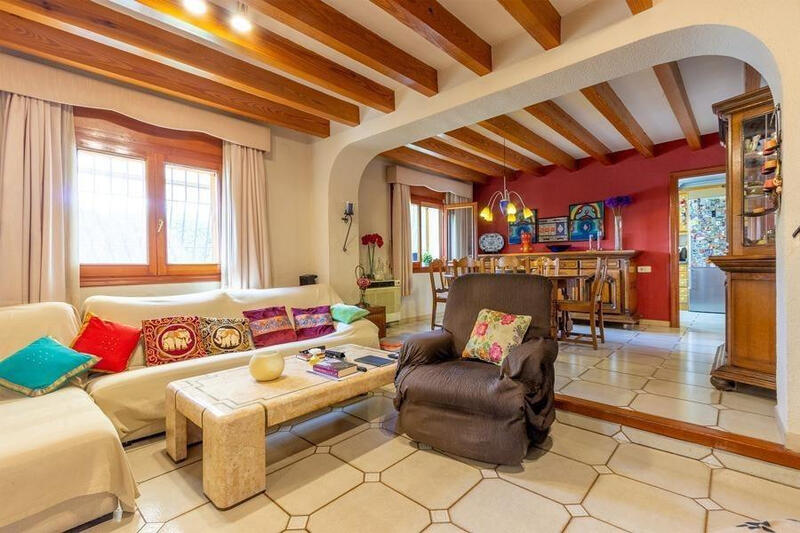 4 bedroom Villa for sale