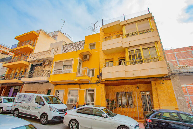 Apartamento en venta en Torrevieja, Alicante