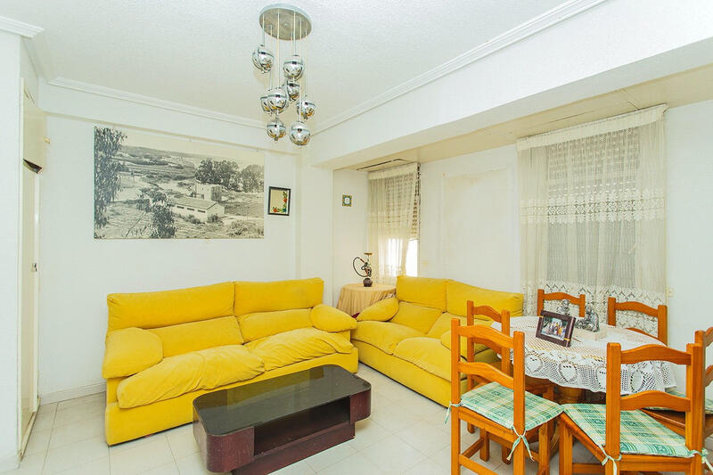 4 bedroom Apartment for sale