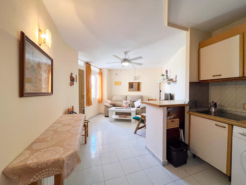 1 bedroom Apartment for sale