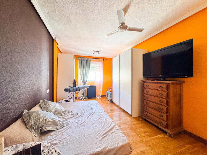 3 Cuarto Adosado en venta