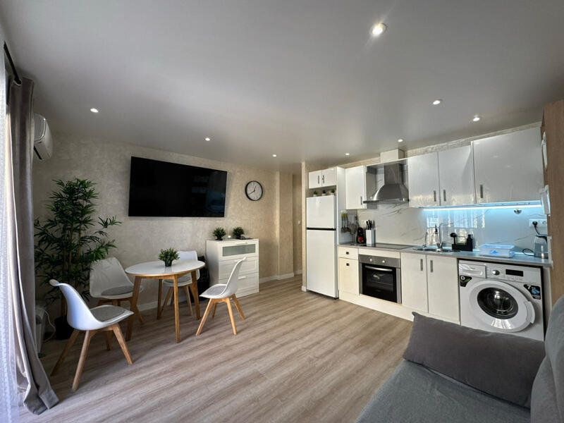 1 slaapkamer Appartement Te koop