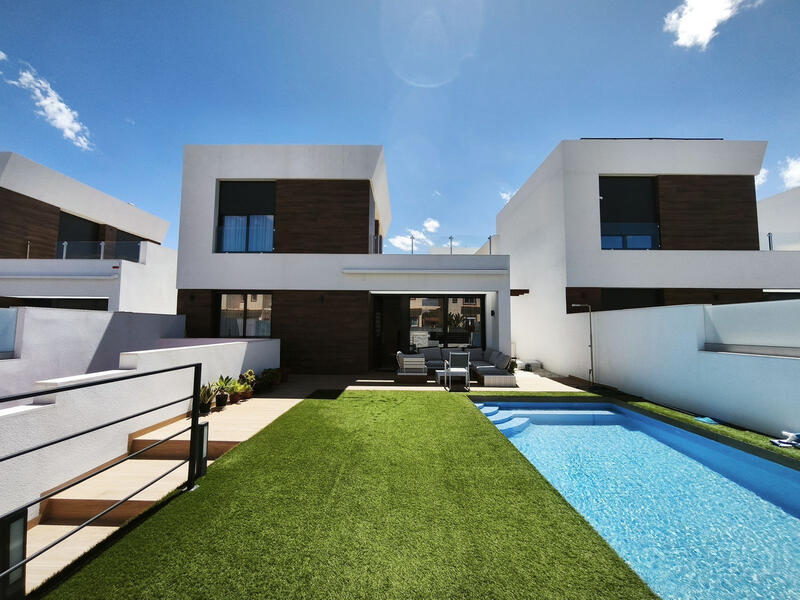 Villa à vendre dans El Campello, Alicante