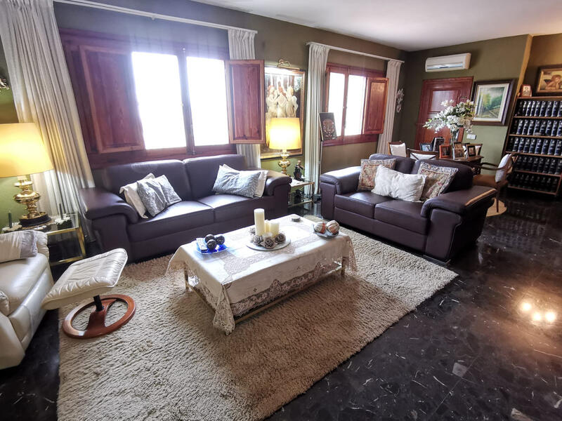 5 Schlafzimmer Villa zu verkaufen