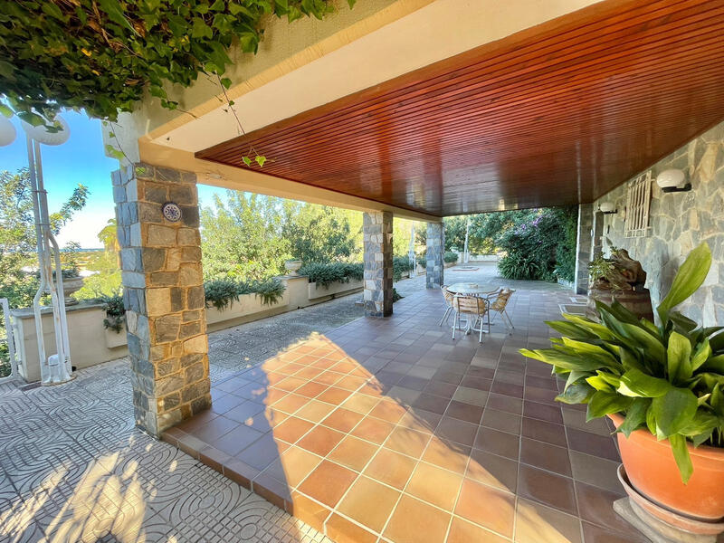 5 Schlafzimmer Villa zu verkaufen