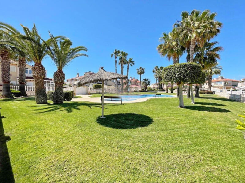 1 Cuarto Apartamento en venta