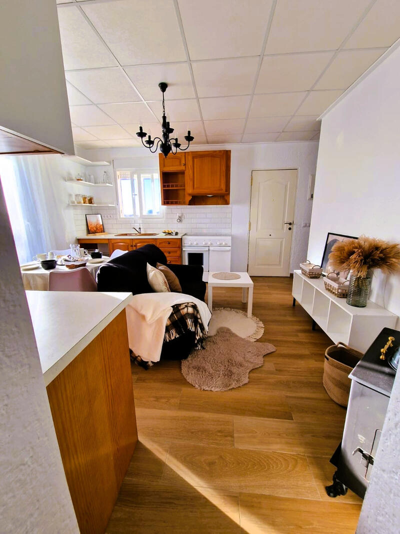 2 Cuarto Casa de Campo en venta