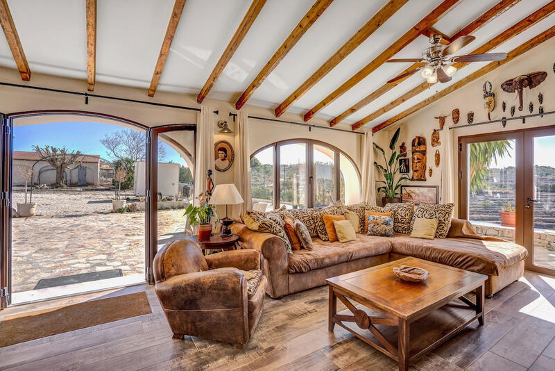 7 Schlafzimmer Landhaus zu verkaufen