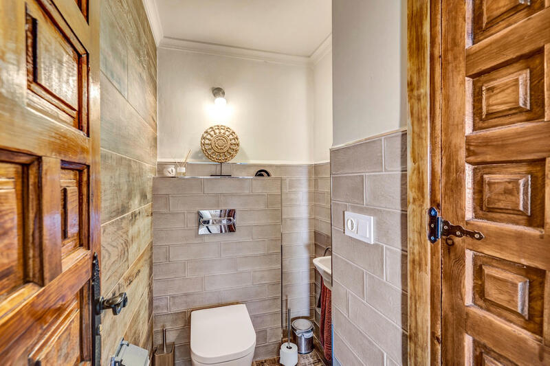 7 Schlafzimmer Landhaus zu verkaufen